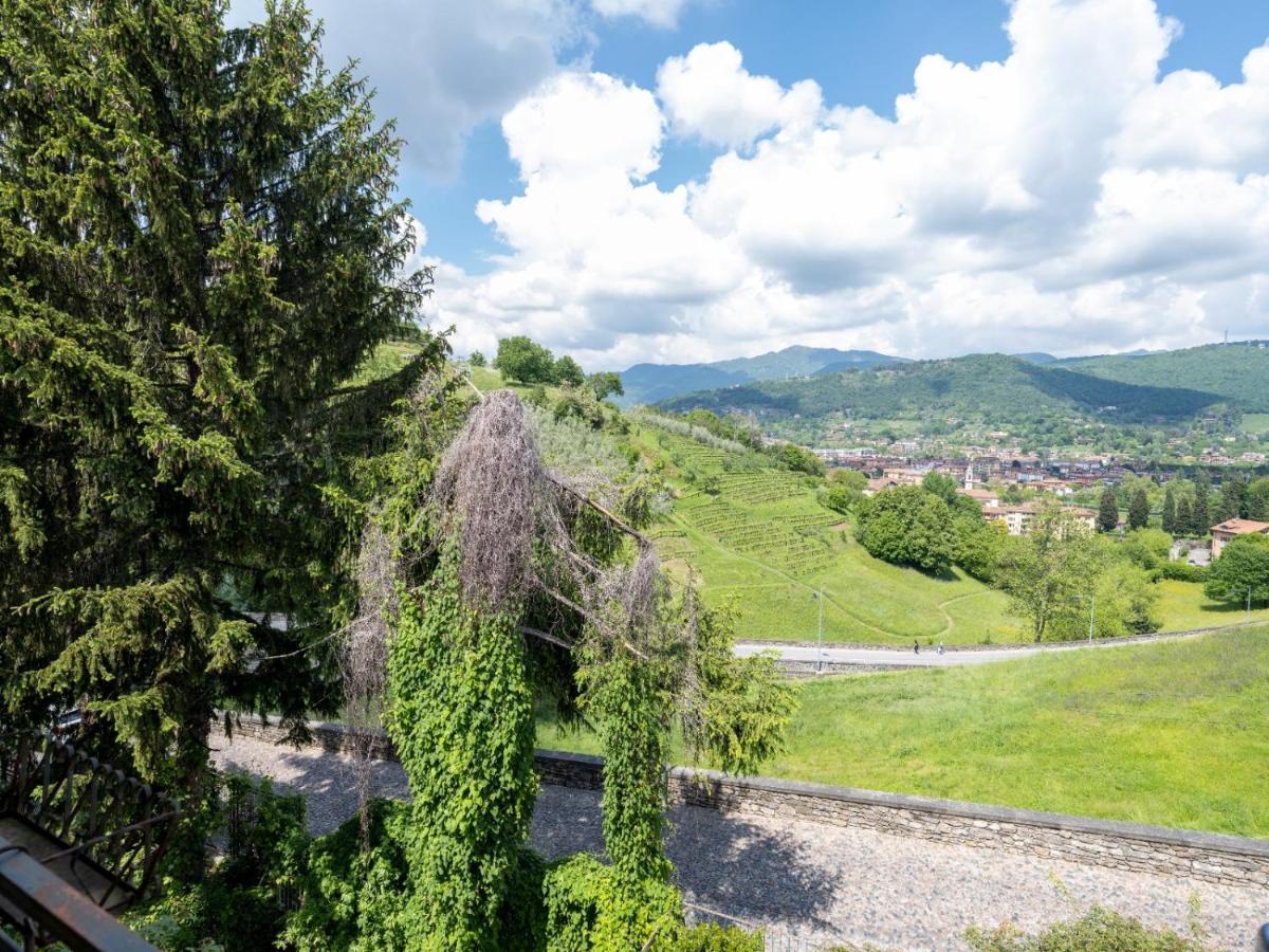 Casa Alla Porta Di San Lorenzo Bergamo Bagian luar foto